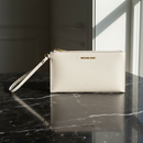 Michael Kors Beige Läderkuvertväska