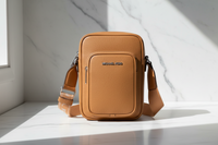 Michael Kors brun axelväska i nylon