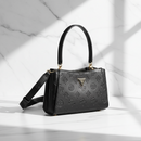 Dámská kabelka Guess Jeans černá