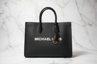 Michael Kors svart läderhandväska