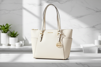 Michael Kors Beige Läder Axelväska