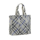 Burberry grå tyg axelväska