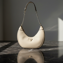 Dámská kabelka Guess Jeans béžová z polyuretanu