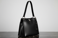 Dámská kabelka Guess Jeans černá