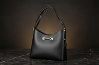 Dámská kabelka Guess Jeans z černého polyuretanu