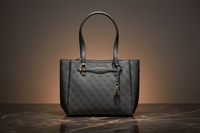 Dámská kabelka Guess Jeans Nero z polyuretanu